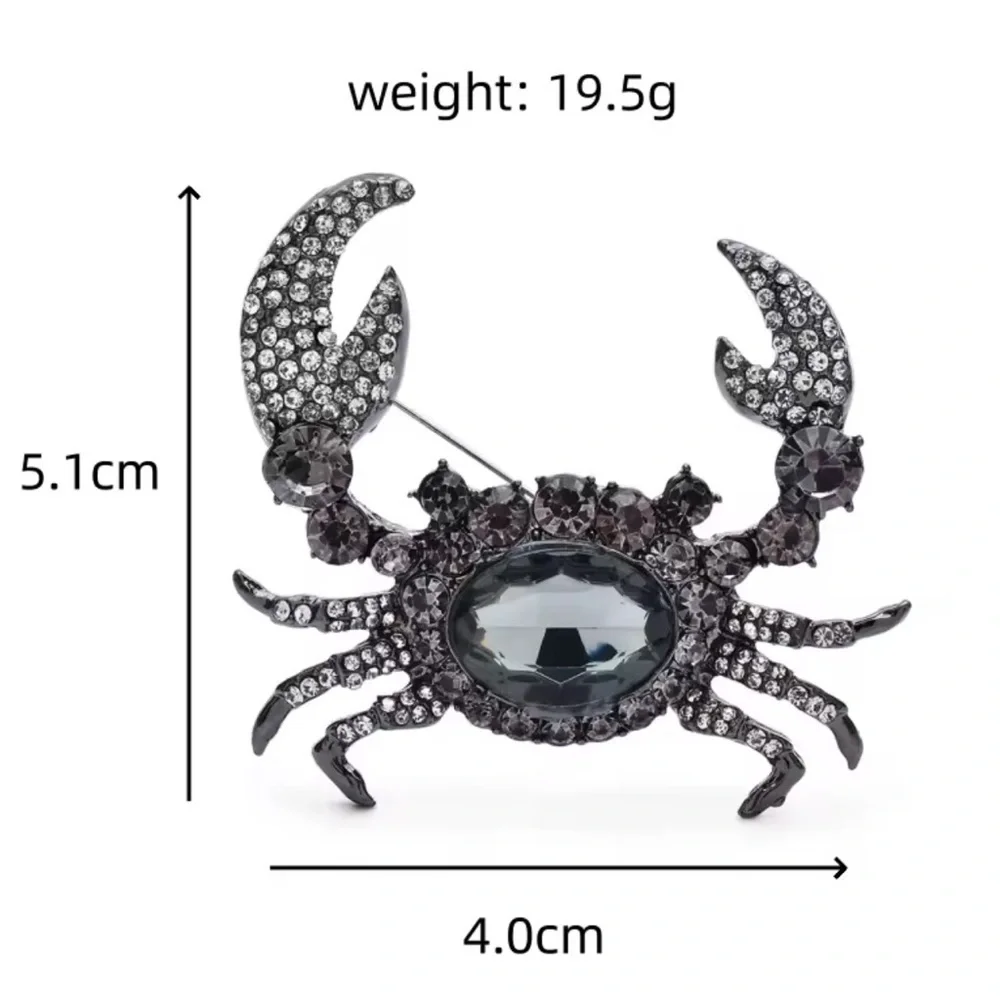 Black Crab Brooch – Sea-Inspired Glam Look